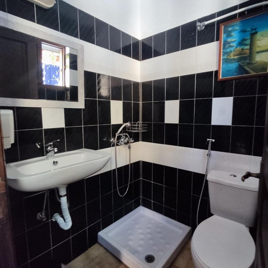 Hostel Rhodes Youth Adults Only 18-40 *